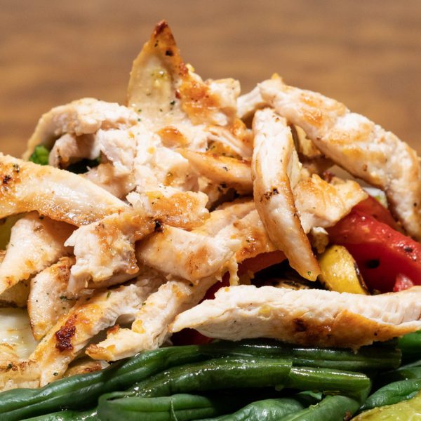 Grilled chicken and green beans